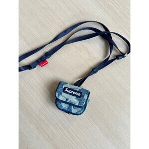 Supreme Fat Tip Jacquard Denim AirPod Case - Mint